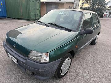 RENAULT Clio 66,002km 1.2i cat 5p Oasis Stupenda