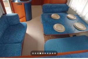 camper supercoibentato Mercedes sprinter gemellato