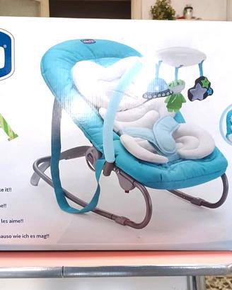 Chicco MIA – Sdraietta con barra giochi – Completa