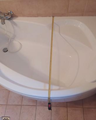 Vasca da bagno angolare  Novellini