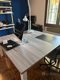 Tavolo riunioni 170x170