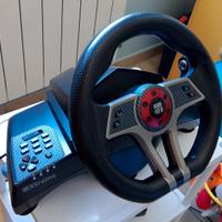 Volante e pedaliera per PS5