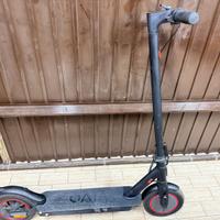 Monopattino elettrico vivo bike