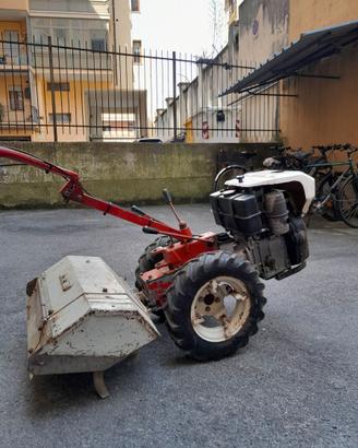 Motocoltivatore a Gasolio e Accessori