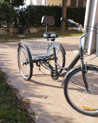 Triciclo pieghevole NUOVO