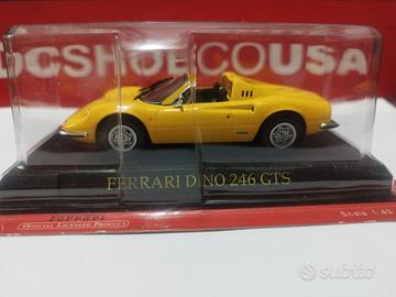 Modellino di Ferrari DINO 246 GTS  1/43