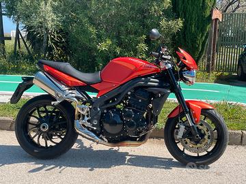 Triumph Speed Triple 1050