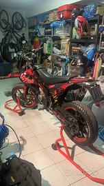 Motard Derby Senda sm x-treme 2011