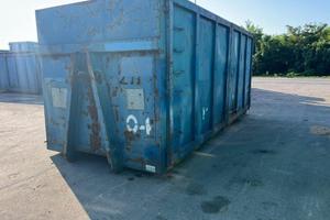 CONTAINER SCARRABILE USATO A CIELO APERTO