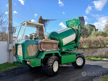 Autobetoniera MERLO DBM 2500