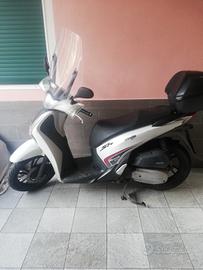 Honda sh 150 del 2016 sport 