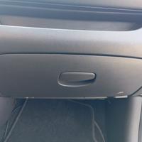 Cassetto portaoggetto RENAULT CLIO 4 anno 2017