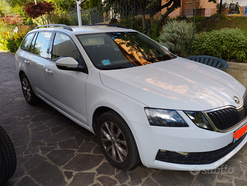 Skoda octavia metano