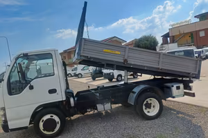 ISUZU RIBALTABILE STRETTO 2006