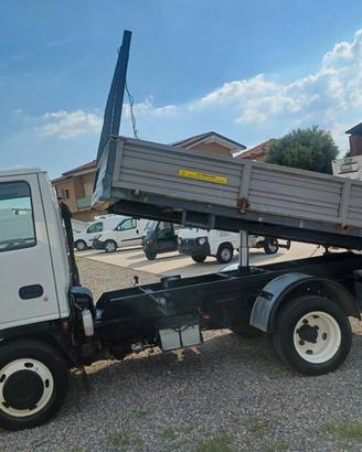 ISUZU RIBALTABILE STRETTO 2006