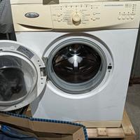 Lavatrice Whirlpool 5 kg 