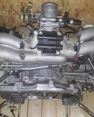 Motore Subaru 2.5 EJ25 mai messo in moto