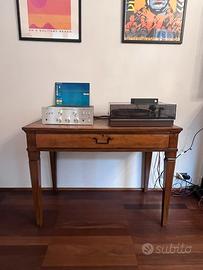 Scrittoio vintage in legno massello con cassetto