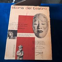 cofanetto di due volumi de "storia del teatro" 