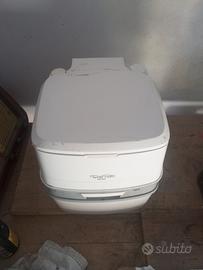 porta potti wc chimico