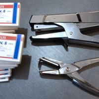 CUCITRICE ESSELTE + 15.000 punti + levapunti