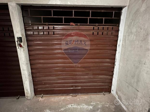 Garage/Box - Motta Sant'Anastasia