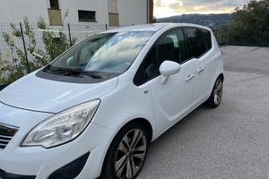 Opel Meriva Turbo 2011