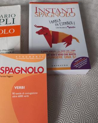 dizionari e supporti per spagnolo