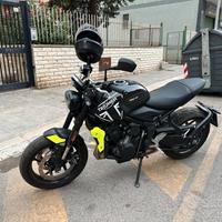 Triumph Trident 660