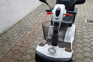 Scooter elettrico per disabili