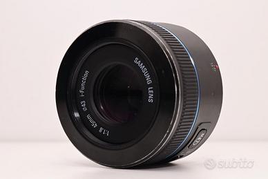 Samsung NX 45mm f/1.8 + Raynox M-250 macro