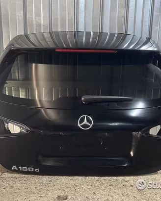 Portellone posteriore mercedes CLASSE A W177 2024