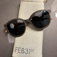 Occhiali da sole donna in legno