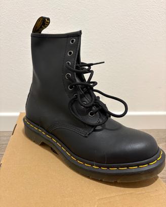 Anfibi Dr Martens donna