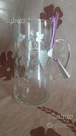 Caraffa in vetro lavorato