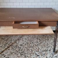 Tavolo vintage con 2 sedie