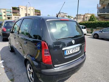 Lancia musa 1400cc anno 2004