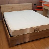 Letto matrimoniale con contenitore