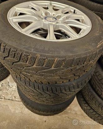 Cerchi Mercedes E200/2013 gomme Strial invernali 2