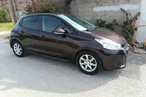 Peugeot 208 1.4 HDI