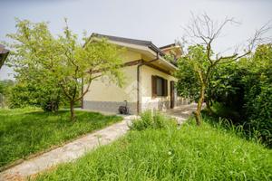 VILLA SINGOLA A LOMBARDORE