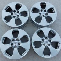 4 Cerchi In Lega Originali TOYOTA Da 17 + Sensori