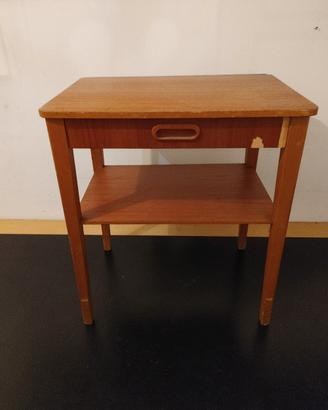 comodino scandinavo vintage