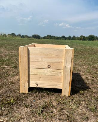 Fioriera in legno