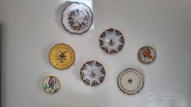 Collezione piatti decorati a mano
