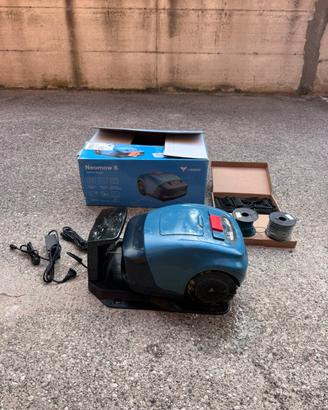 Robot tagliaerba