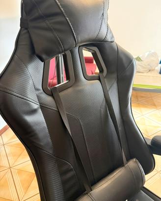 Sedia da gaming nera Ergonomica con cuscini