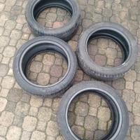 pneumatici 205/60R17