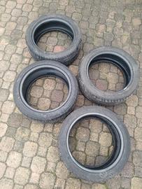 pneumatici 205/60R17