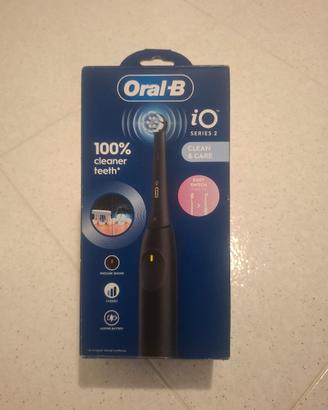 Spazzolino Oral B IO 2